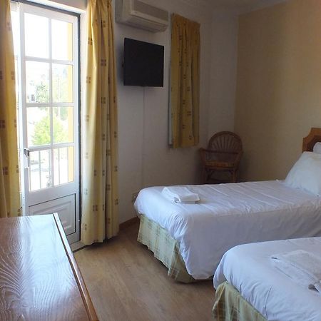 Residencial Gil Vicente Bed & Breakfast Sardoal Exterior foto