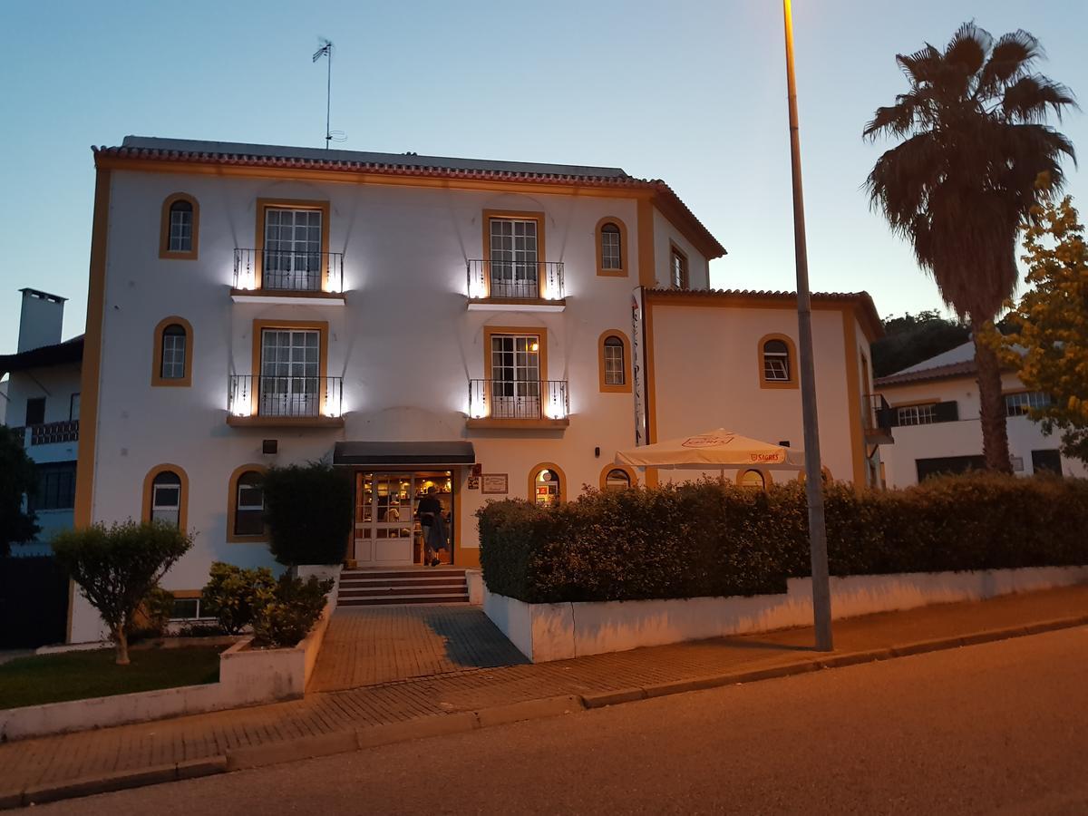 Residencial Gil Vicente Bed & Breakfast Sardoal Exterior foto