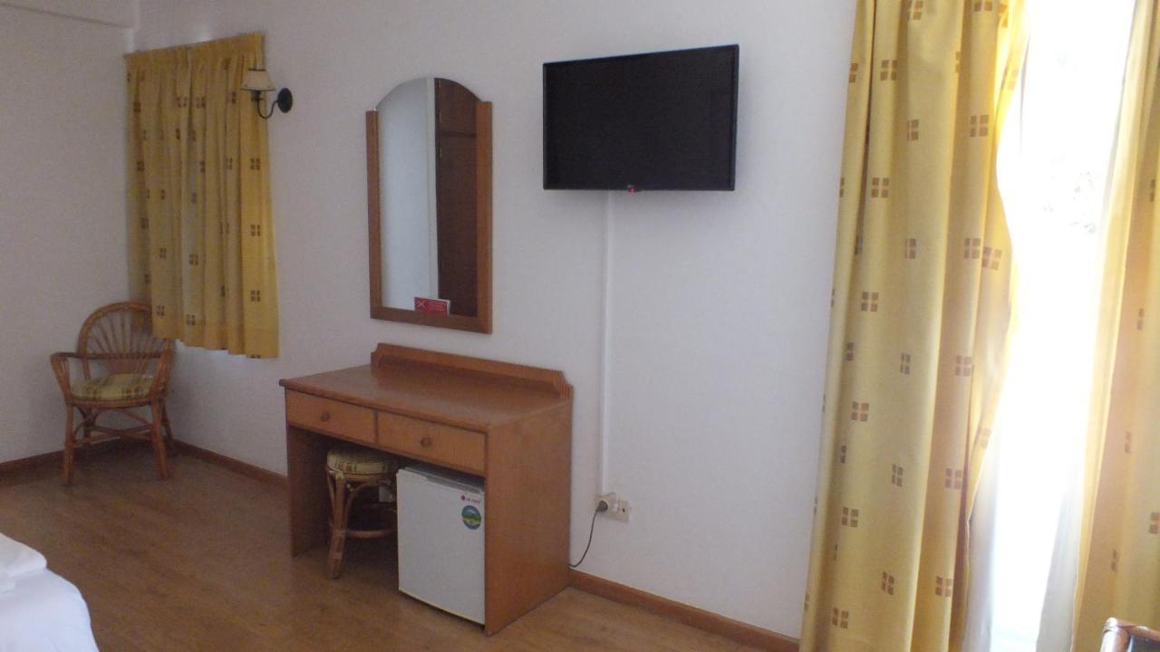 Residencial Gil Vicente Bed & Breakfast Sardoal Exterior foto